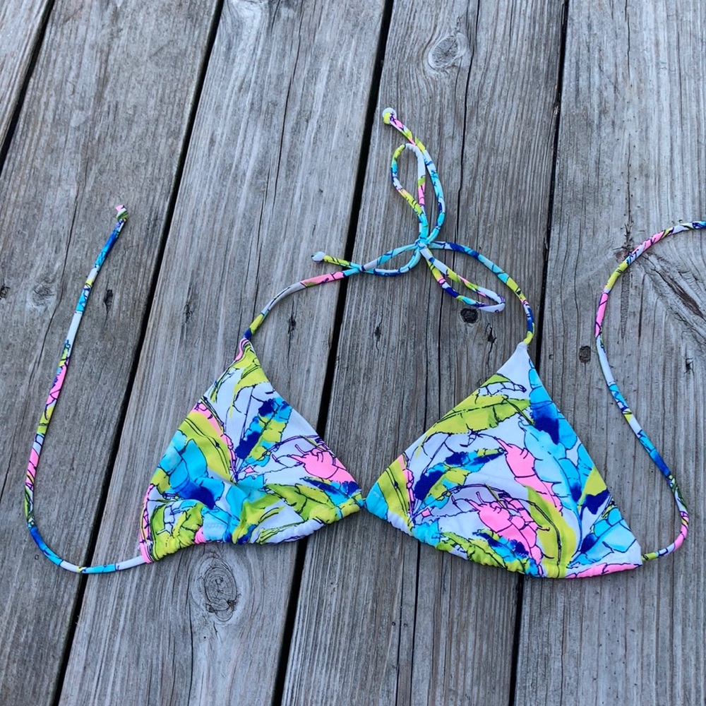 Victoria’s Secret bikini top